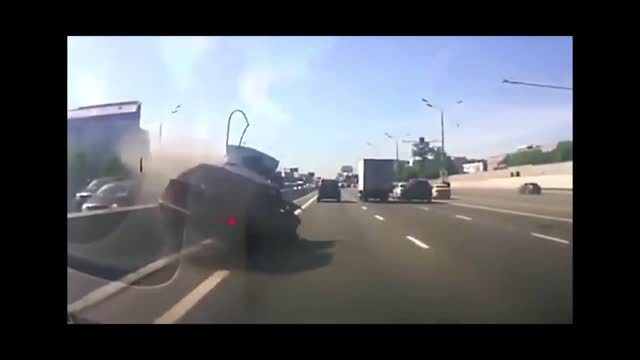 crazy car acciedent dash cam