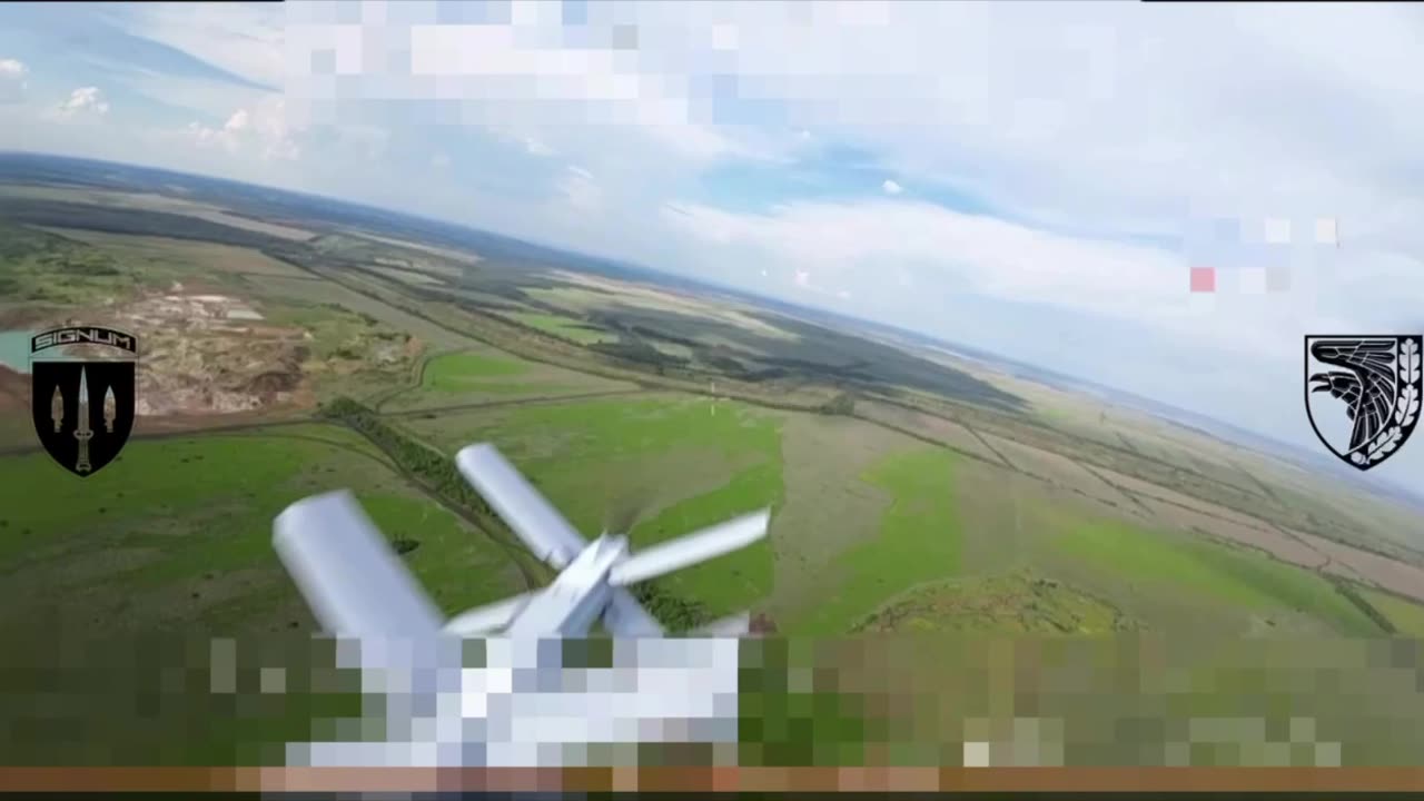 🦅🔥 FPV drone shoots down the Russian Lancet kamikaze drone, - "Signum"