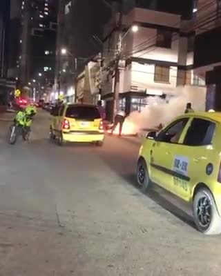 Incendio de una motocicleta en Bucaramanga