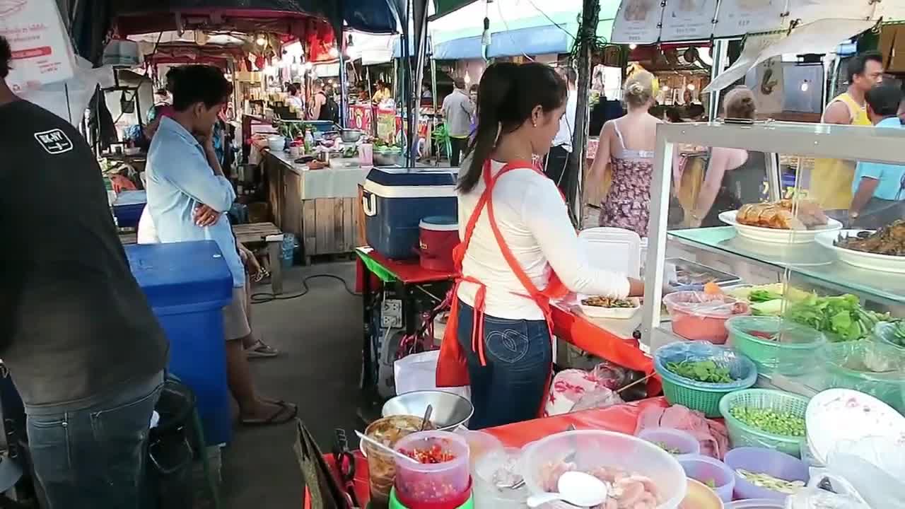 Delicious Thai Street Food - Thai Pork Stir Fry