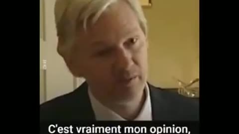 J. ASSANGE DÉVOILE LE RÔLE CLEF DES MÉDIAS, L'INFORMATION EST TRANSFORMÉE VOLONTAIREMENT !!!