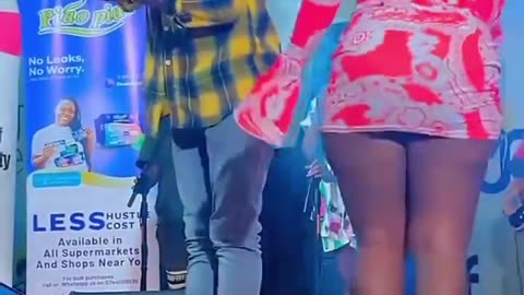 I think the Lady Knew What She was Doing 👀