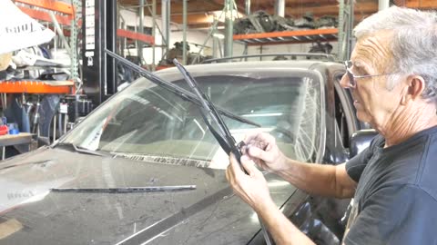 How to Replace Windshield Wiper Blades on Your Car (COMPLETE Guide)