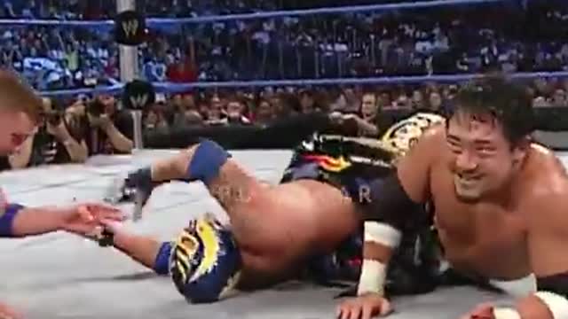 Tajiri vs Rey Mysterio Jr