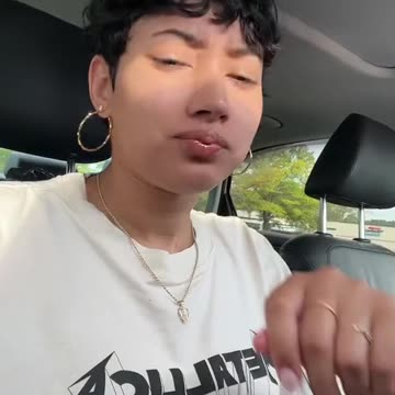 Want something to eat? I'll pay 😘