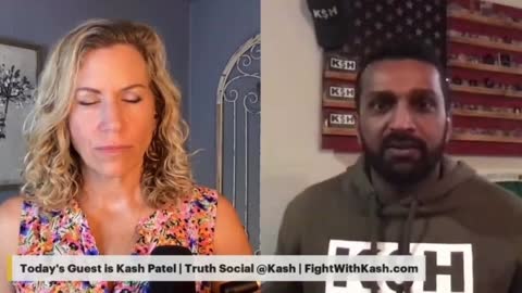 Kash Discusses His Role to Declas at the National Archives