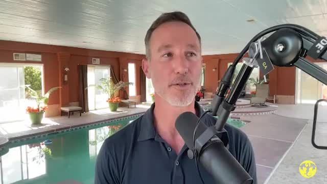 LADIES, LIQUOR & LEVERAGE - 3 WAYS A SMART PERSON GOES BROKE 🔥 ROB WOLFF