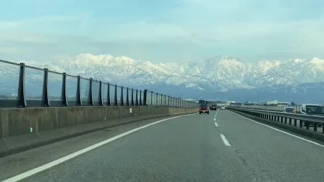 富山県富山市国道8号