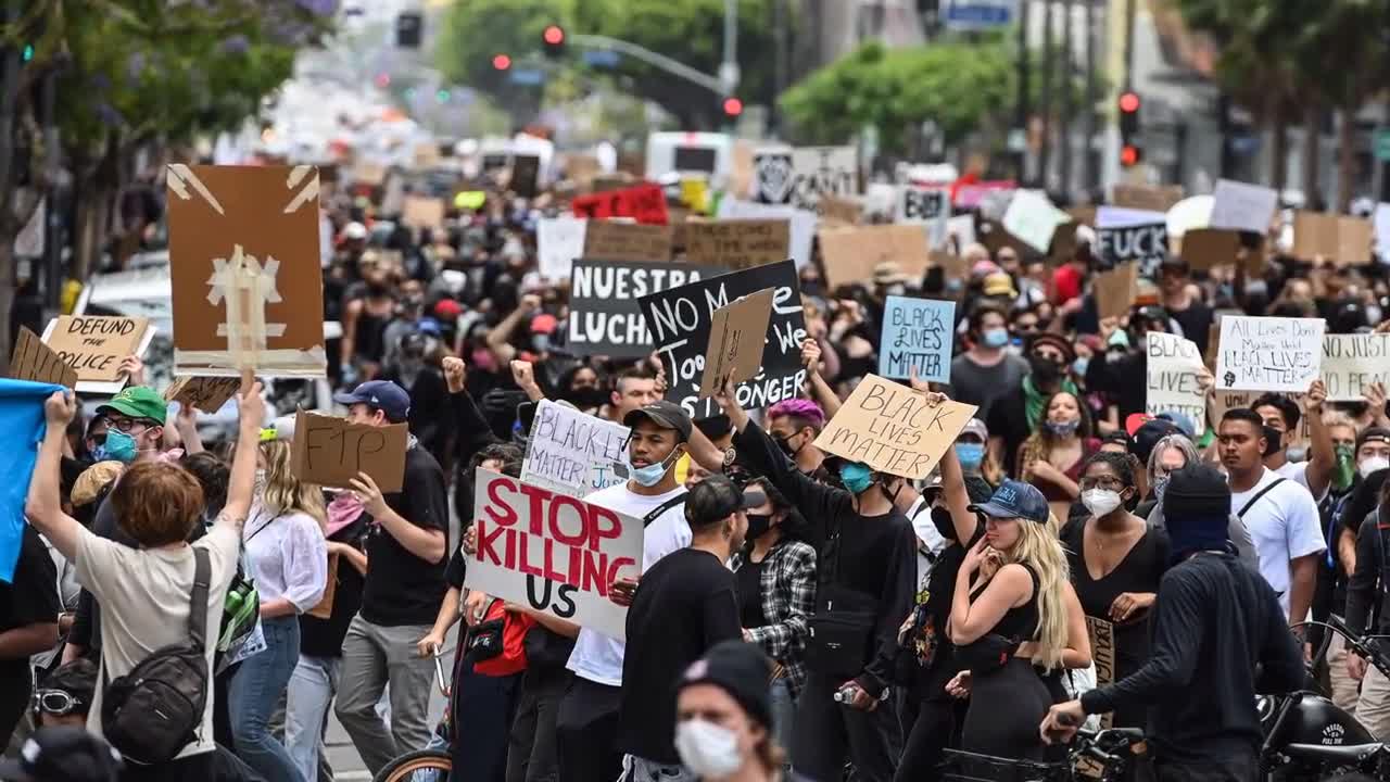 Cubans RISE UP AGAINST THE COMMUNIST Dictatorship