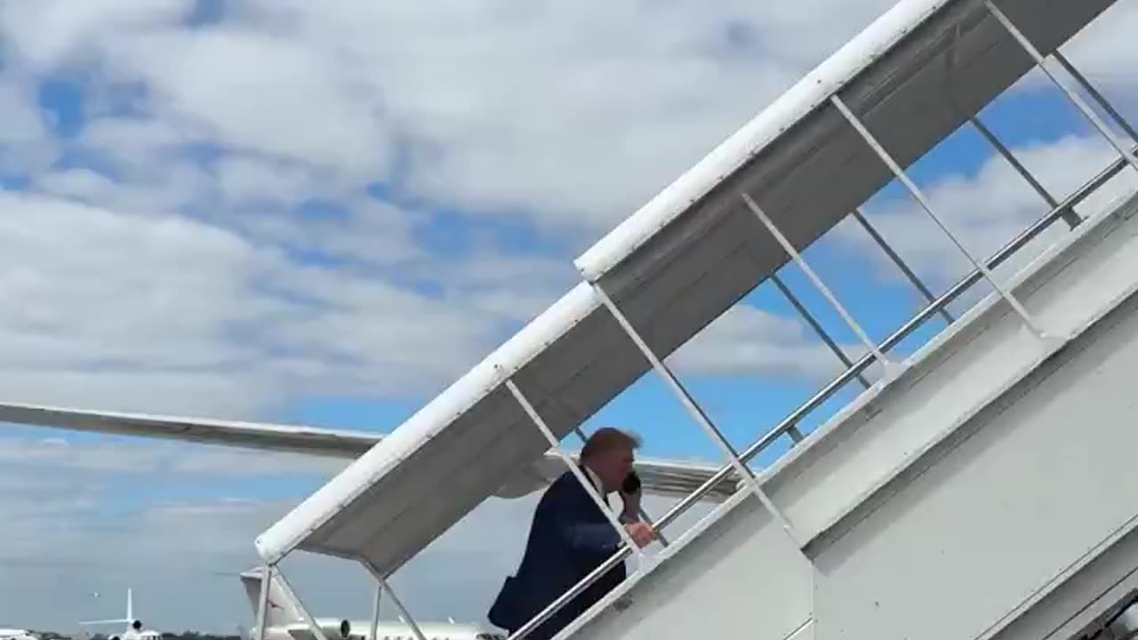 🚀President Trump is en route to watch the SpaceX launch in Texas