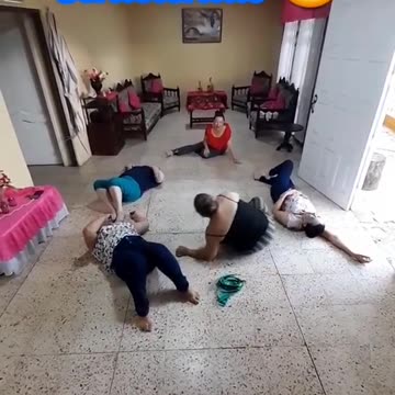 Yoga Fit Ladies vs Home Genius Ladies | Funniest ladies video 😅😅