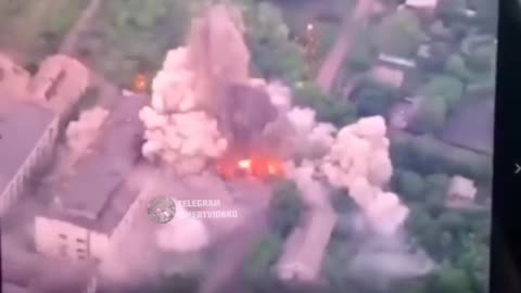 Ukrainian m777 artillery destroying a Russian ammunition warehouse