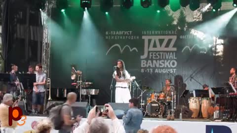 Incredible Brazilian Musician playing Tambourine Timbrel – Dandalunda Project