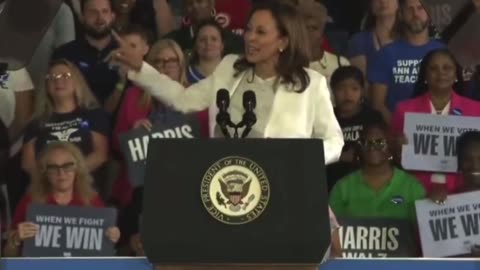 Kamala Has a new accent “The courts are gonna handle dat… we gon’ beat’m in Novembuh.”