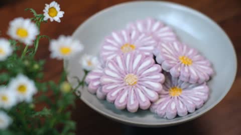 Exotic osmanthus cake