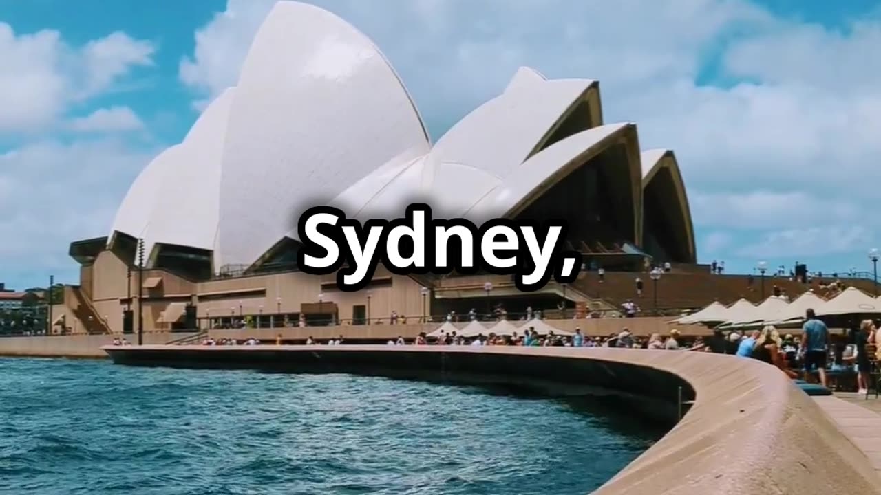 🎭 Discover the Iconic Sydney Opera House A Masterpiece of Architecture 🌊