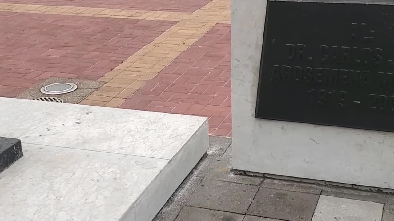 Sightseeing on the Malecón Quayquil Ecuador 🇪🇨