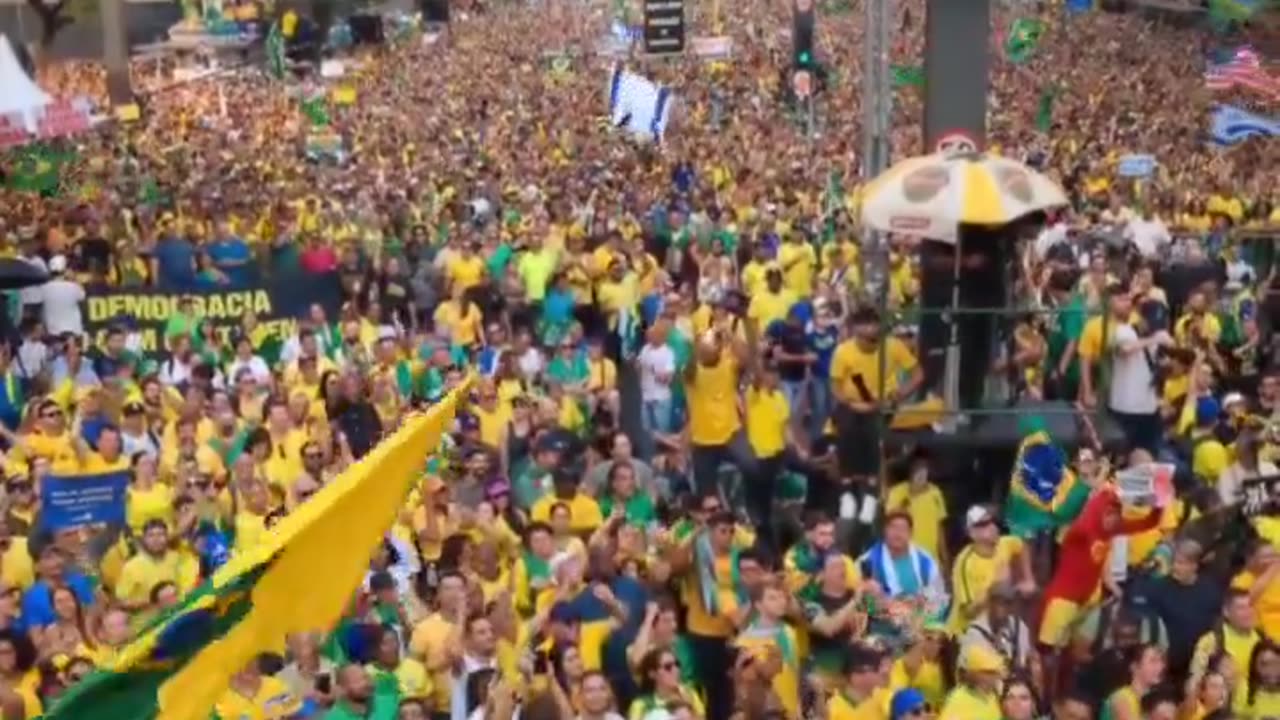 HOLY SH*T 🚨 THOUSANDS of Brazilians