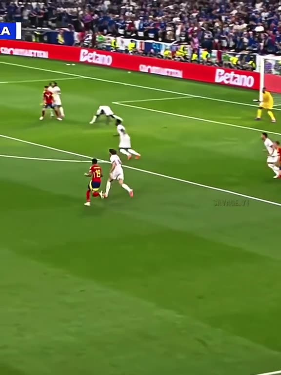 Lamine Yamal is something else