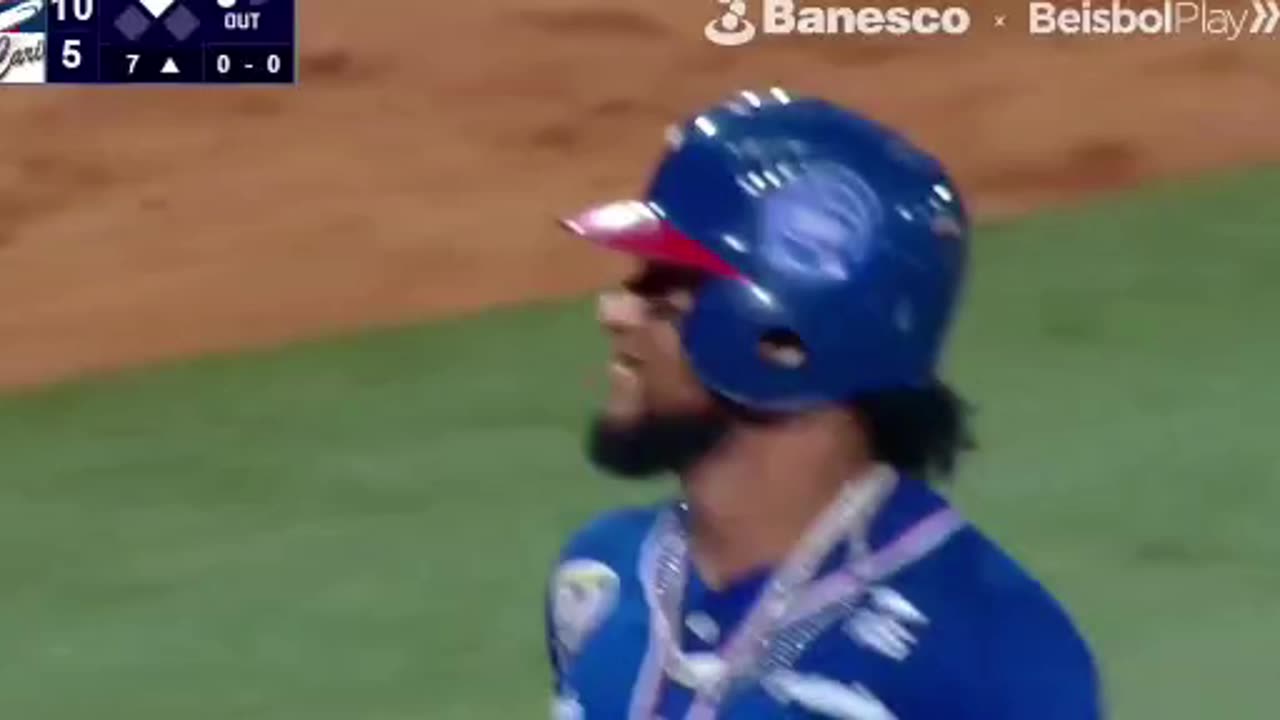 Luis Matos causa estragos en su primer año en la LVBP