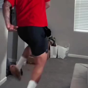 Don't worry, it's me