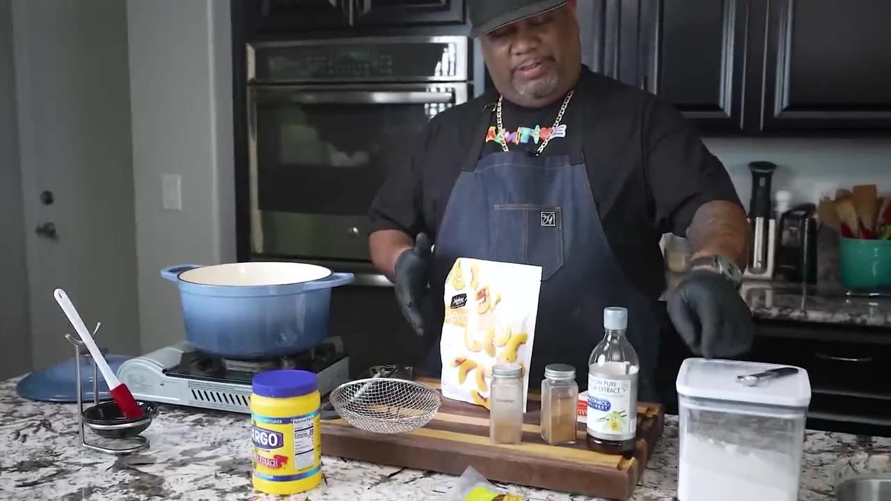 The Greatest Egg Rolls You've Ever Tried: Peach Cobbler!