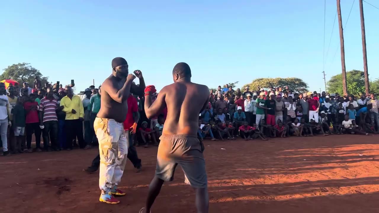 The Battle of Two Hard Boxers MUSANGWE , traditional UFC