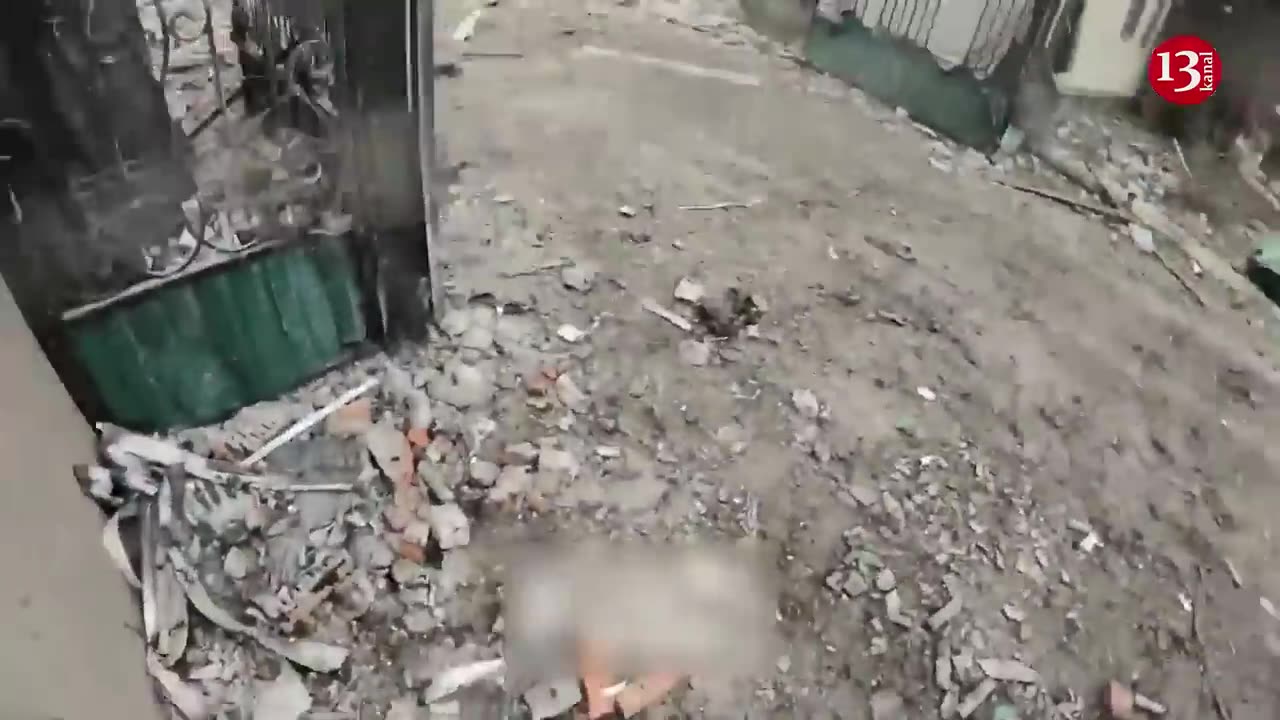 Russians are trying to wipe Bakhmut off from the Earth with artillery and bombs