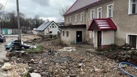 Wieś Radochów koło Lądka Zdroju. Tak wygląda 2 miesiące po powodzi🙈🙈🙈