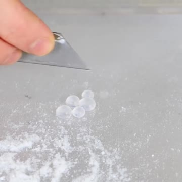 Hydrophobic Water Makes Dry Water