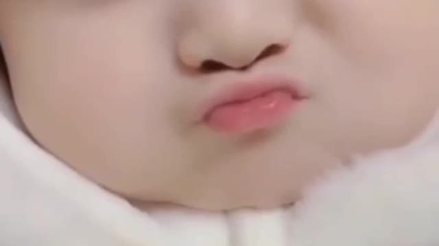 Cute baby😊😊😊😊