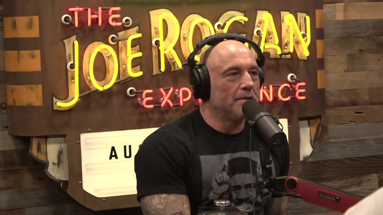 Joe Rogan Experience #2118 - The Black Keys