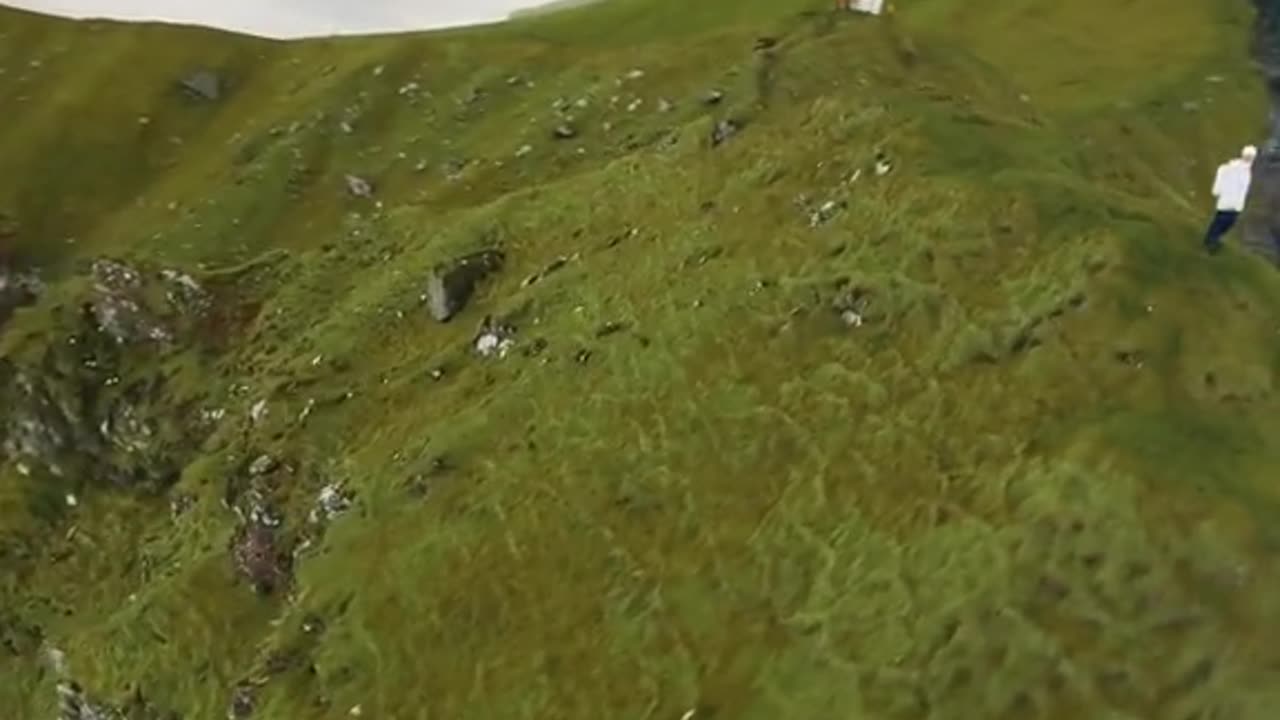 Mountain River Dive | Cinematic FPV Drone (🎥: IG / chrissbergan)