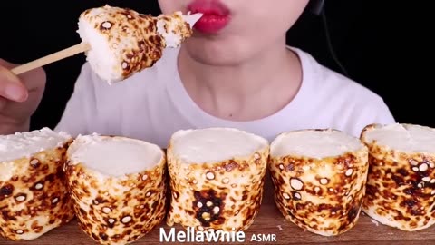 ASMR PEEL OFF ROASTED MARSHMALLOWS 요즘 유행하는 구운 대왕 마시멜로 COOKING & EATING SOUNDS MUKBANG 디저트 먹방