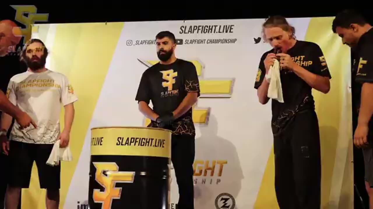 ‘the Cannon’ battles ‘Raven’ for the SlapFIGHT Lightweight Championship