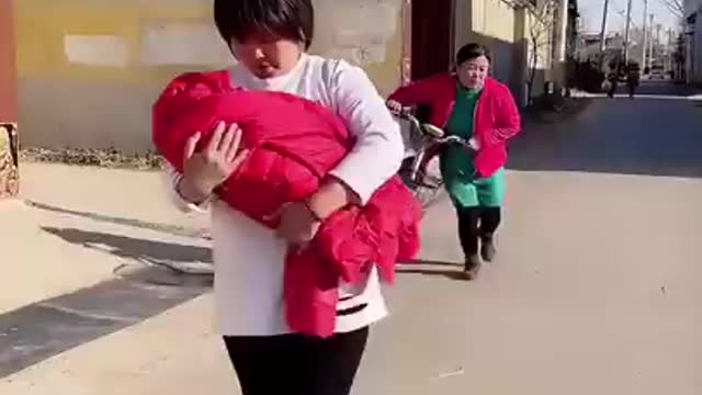 New funny videos 2022, Chinese funny video try not to laugh #short