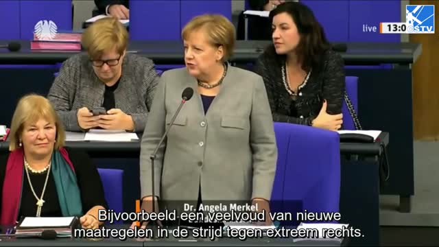 Merkel praat ruim 800.000 misdaden goed