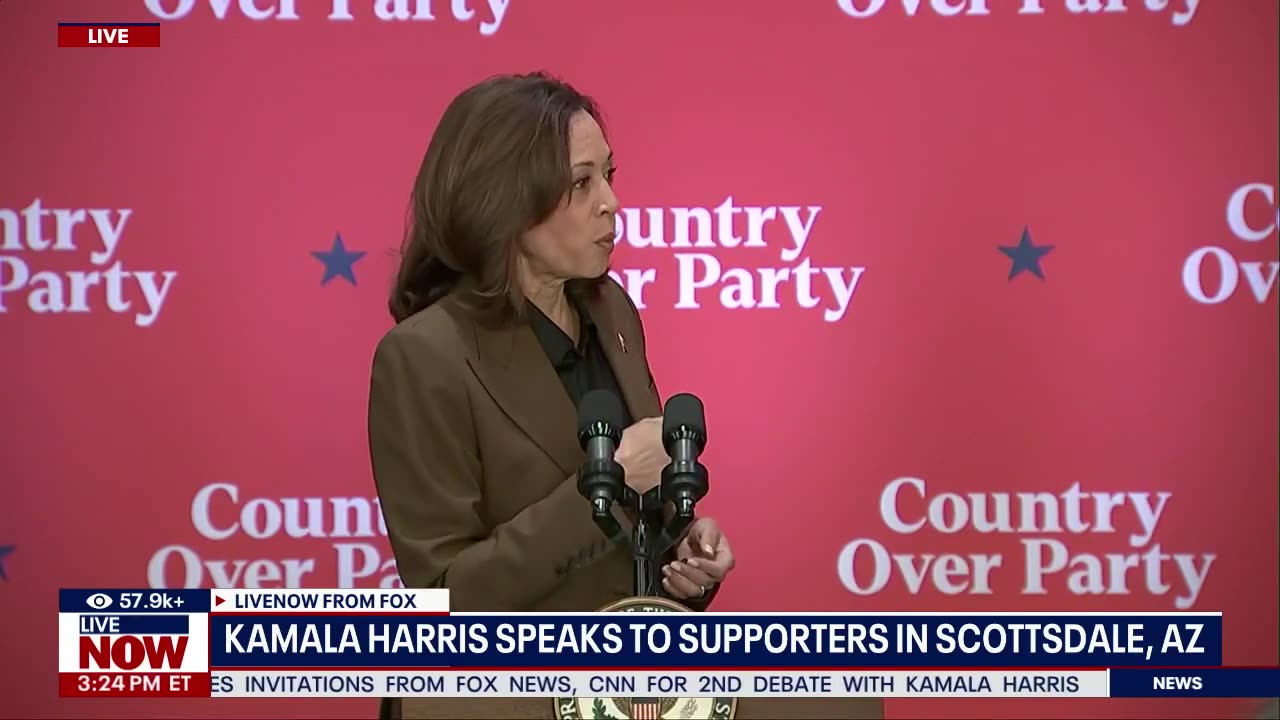 Kamala Harris Campaigns in Arizona with Republican Mayor