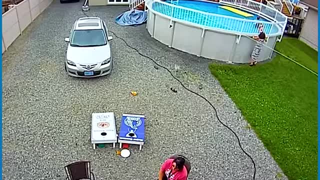 These unpleasant situations turned into a miracle when the people got saved at the last moment!