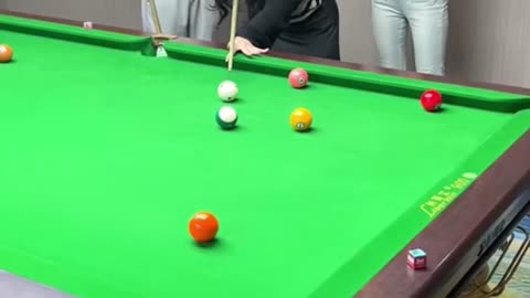 beautifull girls: Funny Moment Billiard