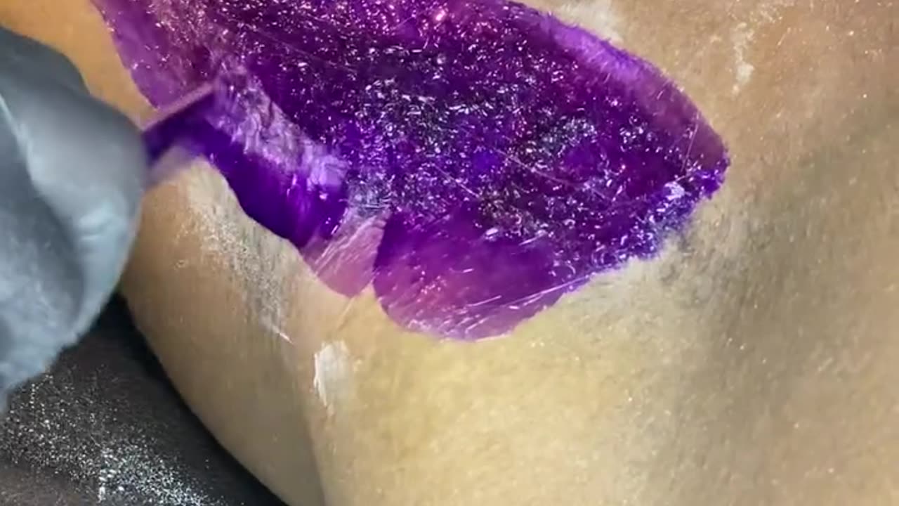 Underarm Waxing Tutorial with Sexy Purple Seduction Hard Wax by @the.waxvault