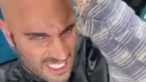 CLONES - DOUBLES - MASKS