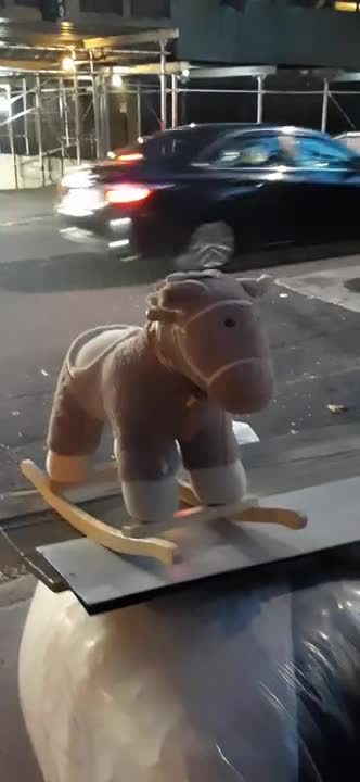 062921_7 MY LITTLE PONY IN THE STREETS