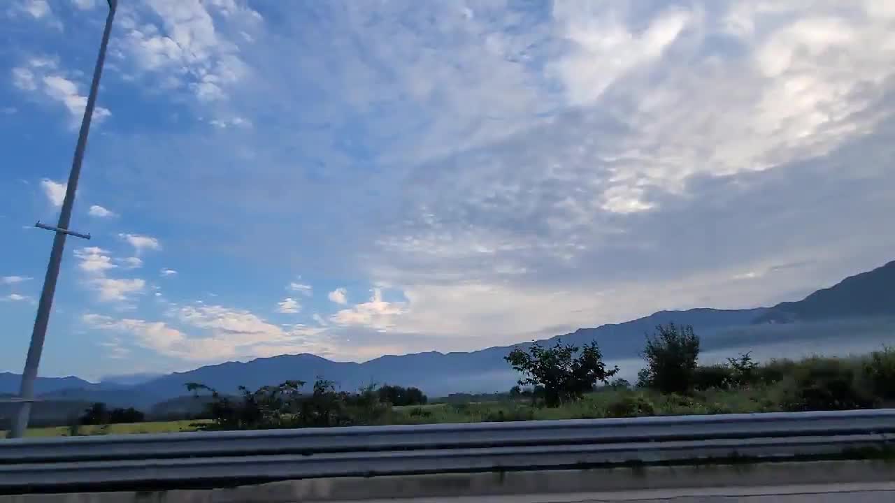 Highway scenery from Ulsan to Gunsan (1)