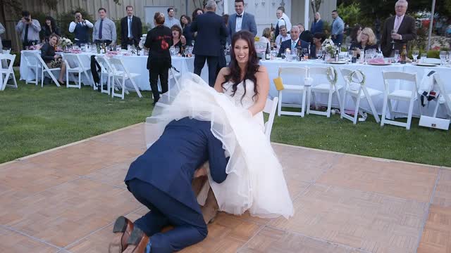 Garter and bouquet toss | Cook Films