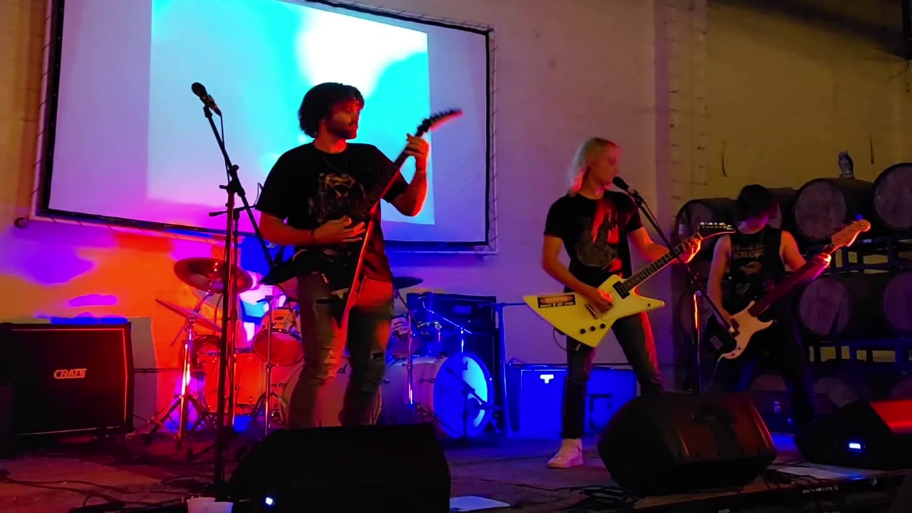 Zenith - LIVE @ TrimTab (Symphony Of Destruction)