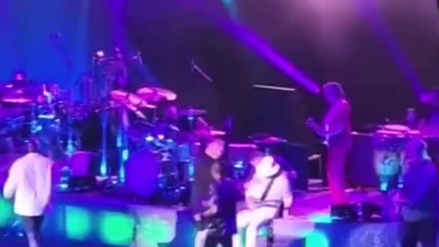 Carlos Santana collapsed on stage due to ‘heat exhaustion’ - Or Was It The Shot?