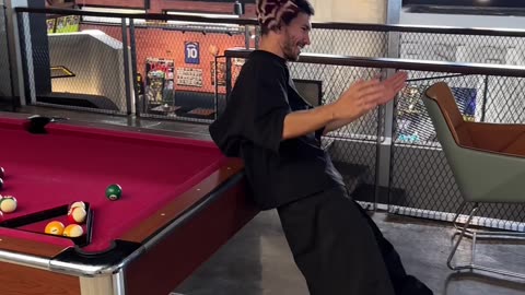 Human Mannequin Tries Billiards