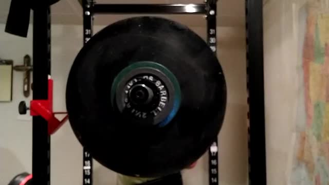 350 * 1 squat