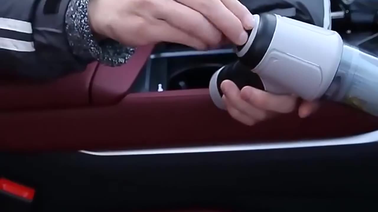 Wireless Car Vacuum Cleaner Strong Suction Handheld Auto Vacuum